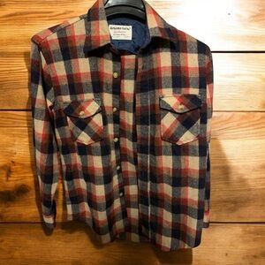 Vintage Oshmans mens button up jacket/shirt. 85% wool, 15% nylon.